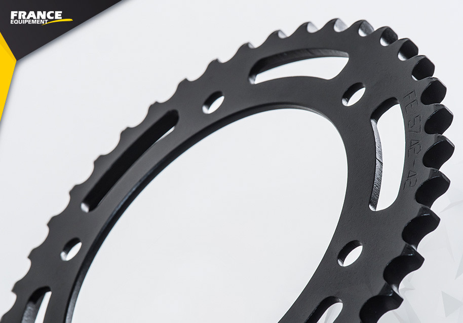 Kit Chaine Moto FE pour Honda CBR900RR (00-03)