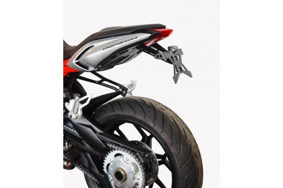 Support de plaque Top Block pour Brutale 800 (12-16) Support de plaque Top Block pour Brutale 800 (12-16)