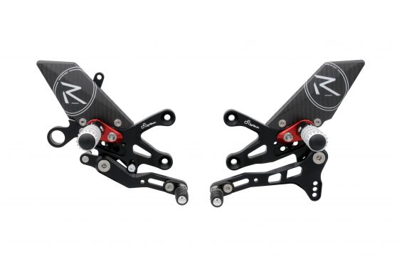 Commande Reculée LighTech "Racing" pour Aprilia RSV4 (09-18) Tuono V4 (11-18) Commande Reculée LighTech "Racing" pour Aprilia RSV4 (09-18) Tuono V4 (11-18)