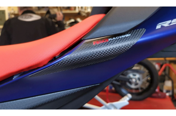 Sliders de coque arrière Carbone R&G pour Aprilia RS 660 (20-24)