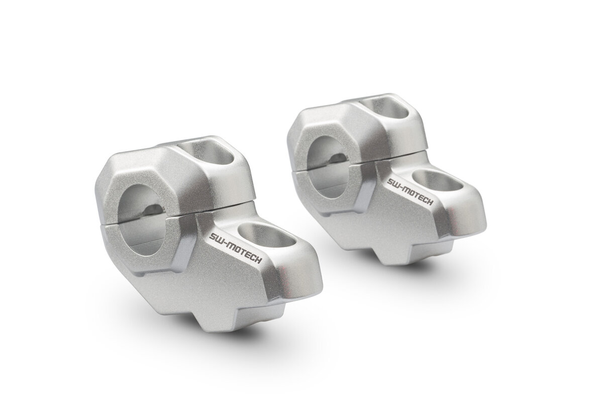 Réhausse Guidon SW-Motech pour Guidon 22mm – Déport 30mm Haut, 21mm Arrière LEH.00.039.21001/S