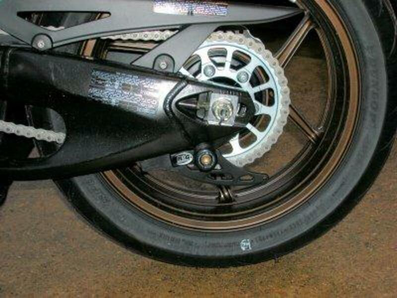 Pions / Diabolo de levage racing R&G pour Ninja 125 ABS (19-24) - CR0005BK