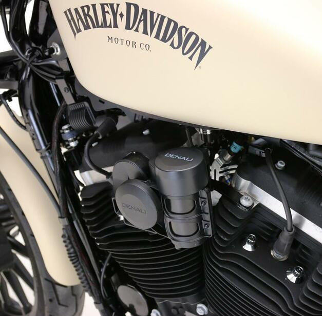 Support de klaxon DENALI SoundBomb pour Harley 1200 - 883 (00-19)