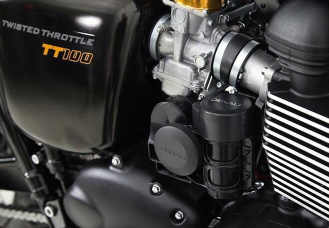 Support de klaxon DENALI SoundBomb pour Triumph 865 Thruxton (04-16)