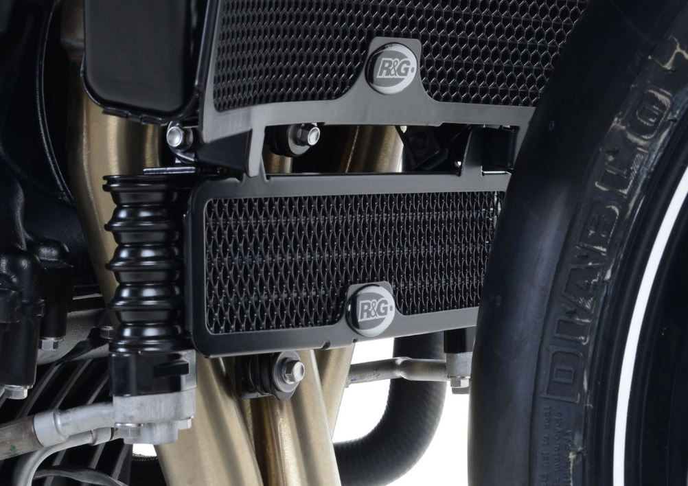 Protection de Radiateur d'Huile Alu R&G pour Triumph Speed Triple 1050 (16-20) - OCG0009BK