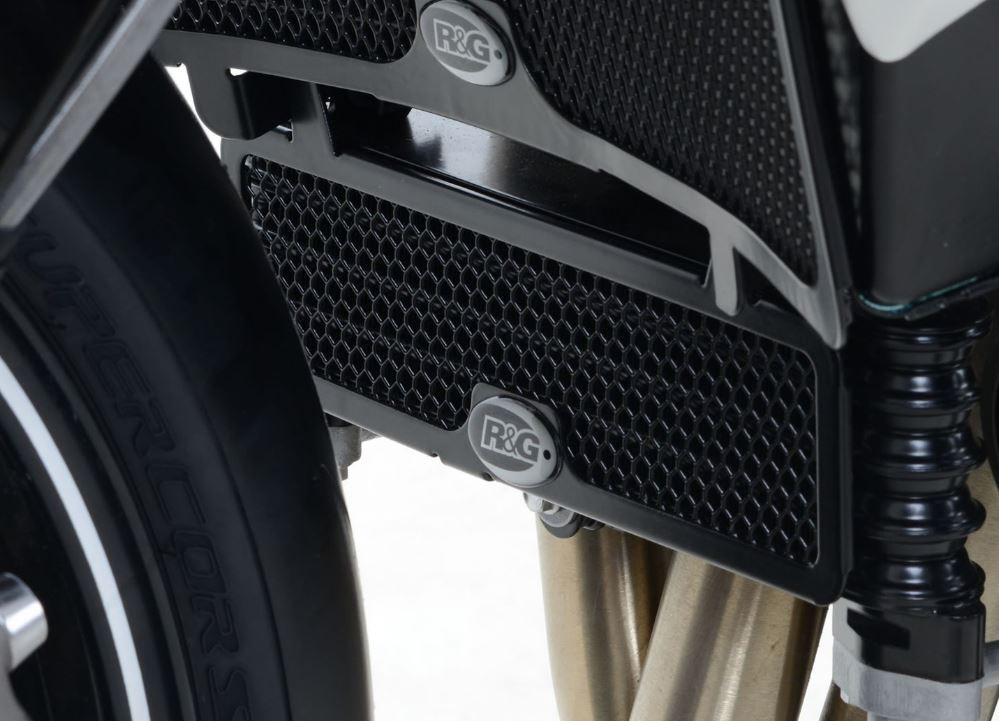 Protection de Radiateur d'Huile Alu R&G pour Triumph Speed Triple 1050 (16-20) - OCG0009BK