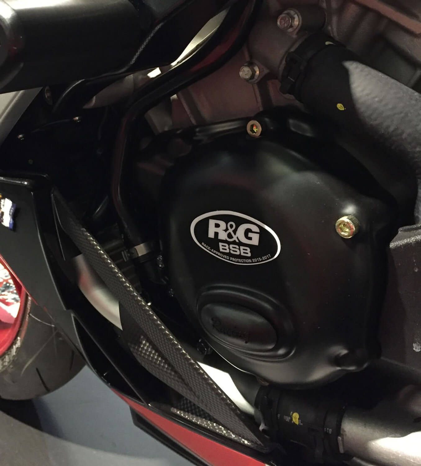 Couvre Carter Gauche R&G Racing Aprilia RSV 4 (09-20) - ECC0090BK