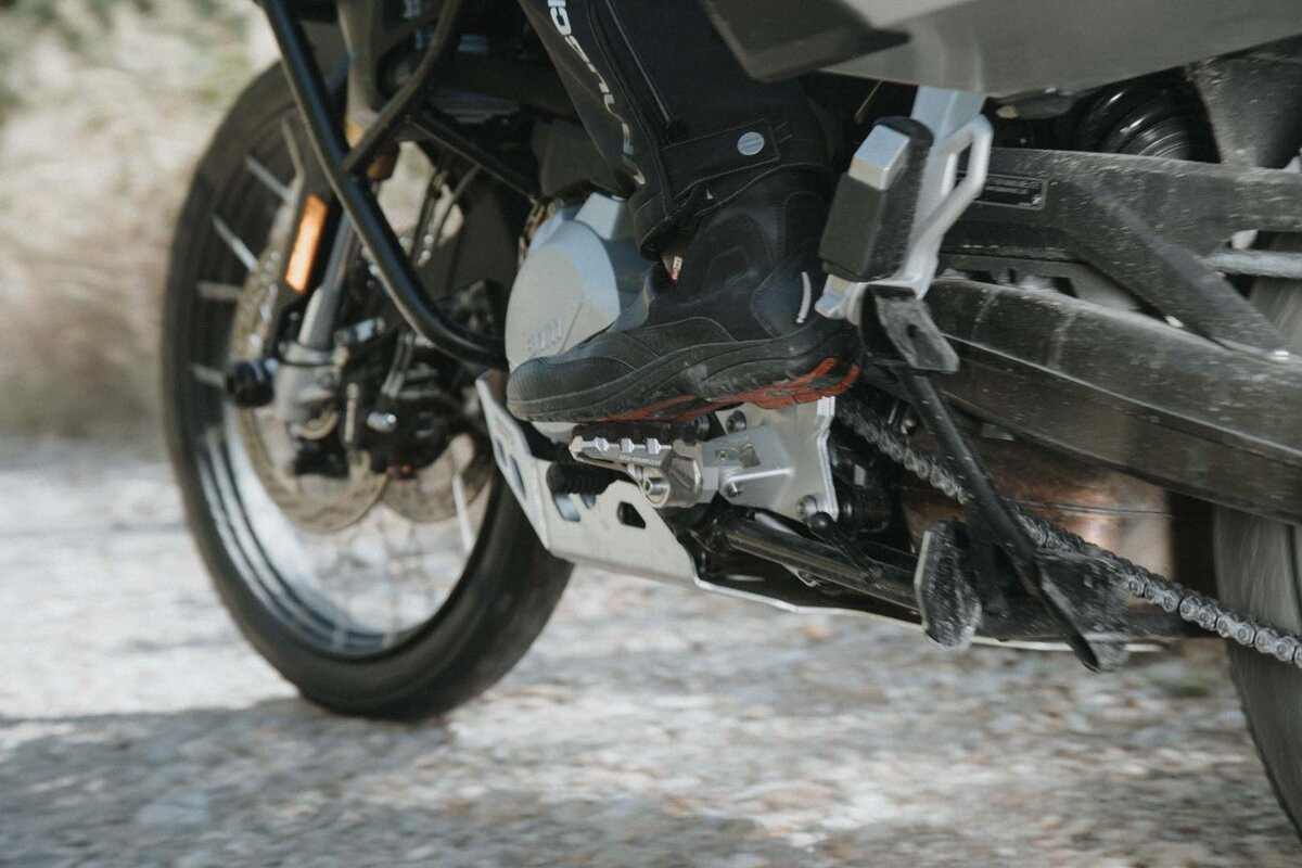 Repose Pieds EVO SW-Motech pour Yamaha Tracer 9 (21-24) FRS.06.112.10300