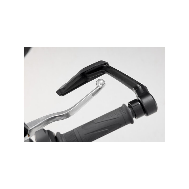 Protections de leviers SW Motech pour Triumph Trident 660 (21-24) LVG.11.842.11000/B Protections de leviers SW Motech pour Triumph Trident 660 (21-24) LVG.11.842.11000/B