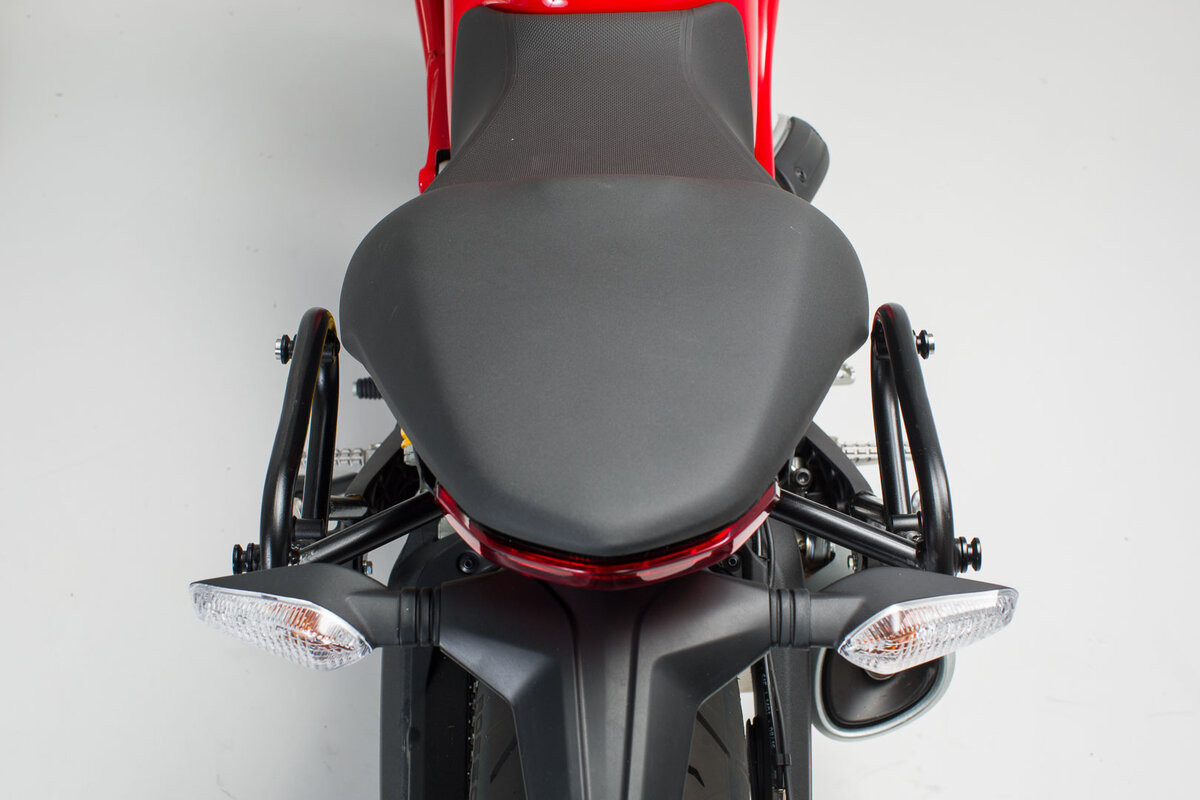 Support latéral SLC SW-Motech gauche pour Ducati Monster 797 (16-22)