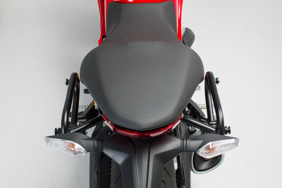 Support latéral SLC SW-Motech gauche pour Ducati SuperSport (16-17) HTA.22.885.10001