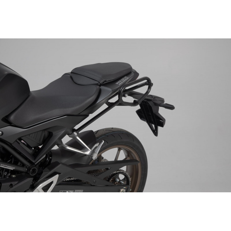 Support latéral SLC SW-Motech gauche pour Honda CB 300 R (18-20) HTA.01.906.10000 Support latéral SLC SW-Motech gauche pour Honda CB 300 R (18-20) HTA.01.906.10000