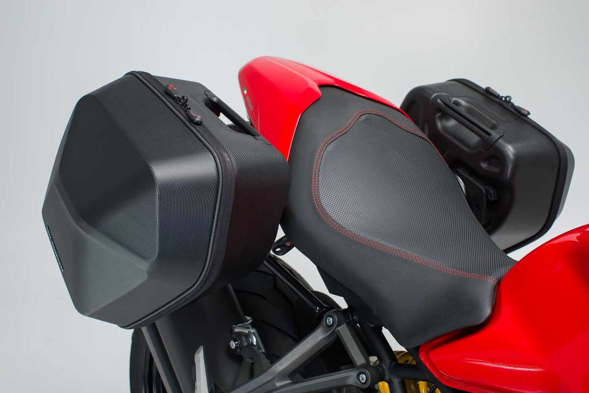 Pack Valises Latérales URBAN ABS et Supports SW-Motech pour Ducati SuperSport (16-17)