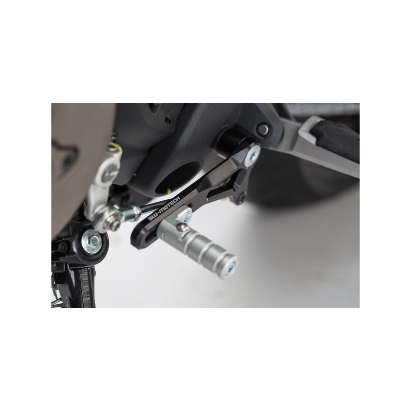 Sélecteur de Vitesse Réglable SW-Motech pour Ducati Monster 821 (14-22) FSC.22.511.10000 Sélecteur de Vitesse Réglable SW-Motech pour Ducati Monster 821 (14-22) FSC.22.511.10000