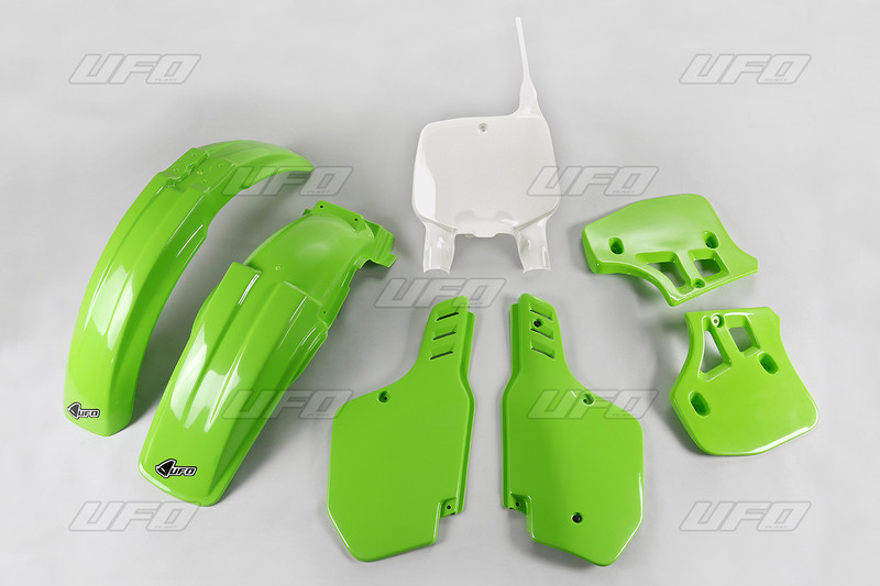 Kit Plastique UFO Vert/Blanc pour Moto Kawasaki KX500 (96-99)