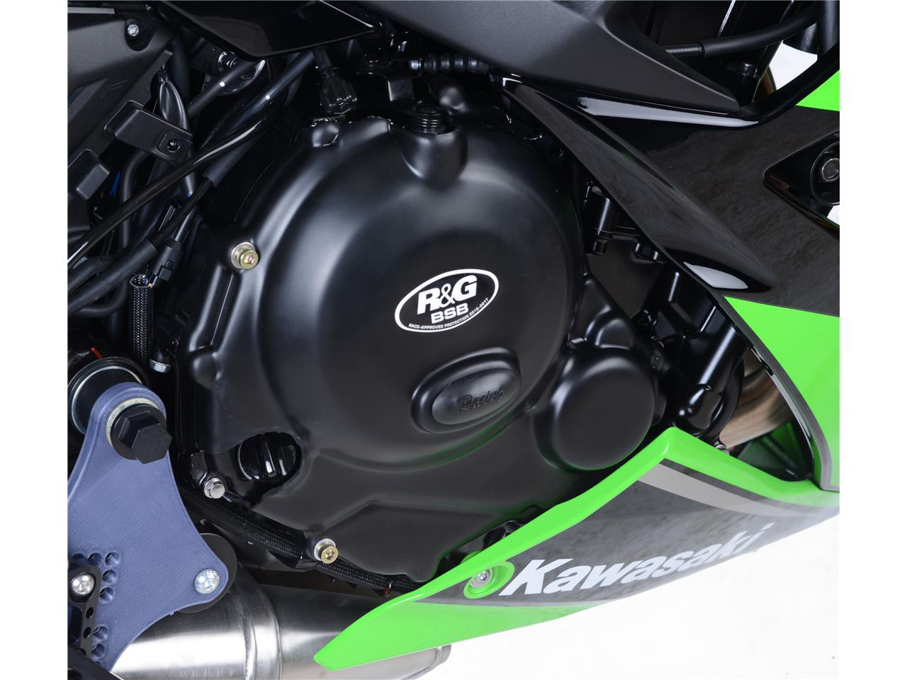 Couvre Carter Embrayage R&G Racing pour Kawasaki Ninja 650 (17-22) - ECC0226R