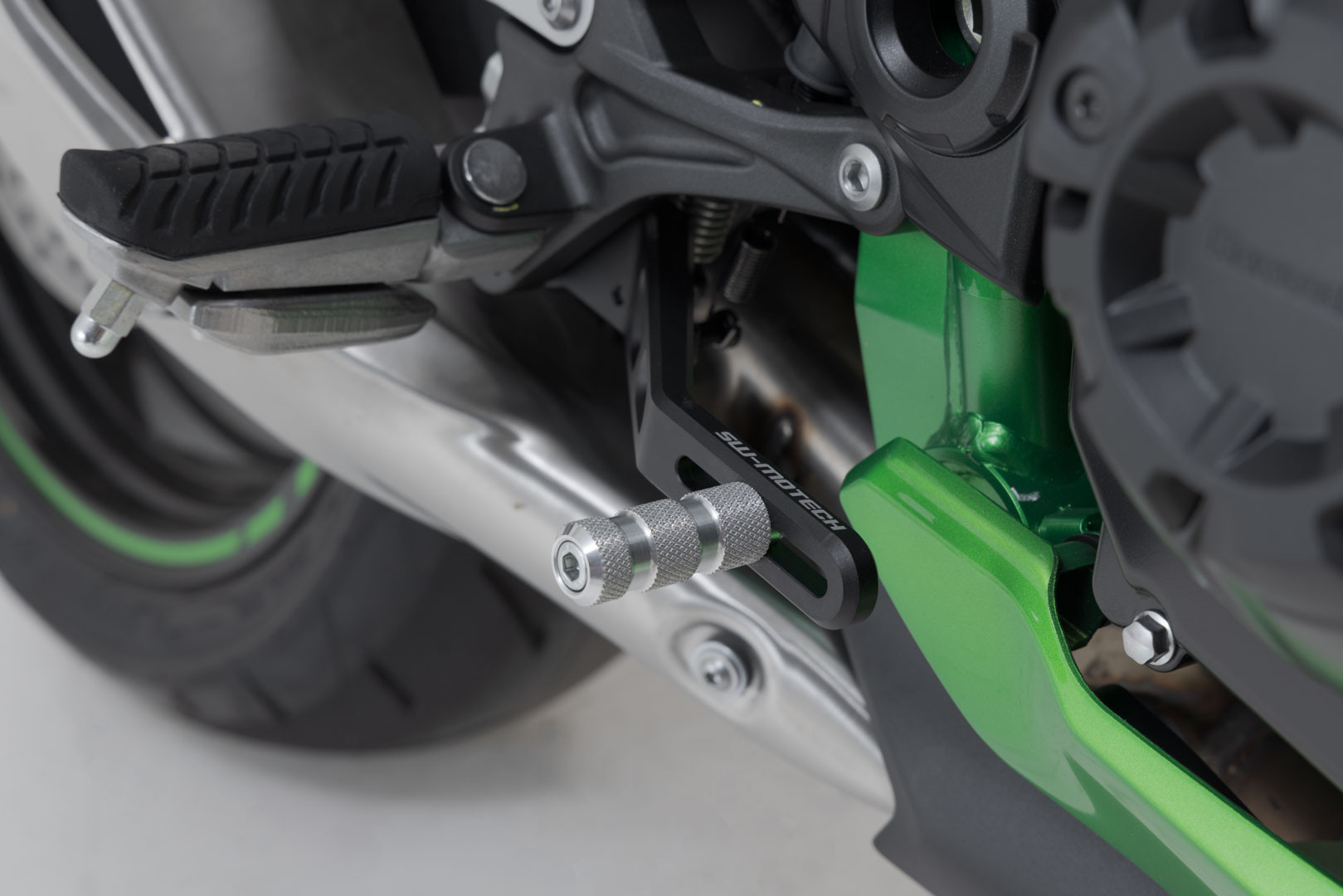 Pédale de Frein SW-Motech pour Kawasaki Z 900 (16-24) FBL.08.868.10000