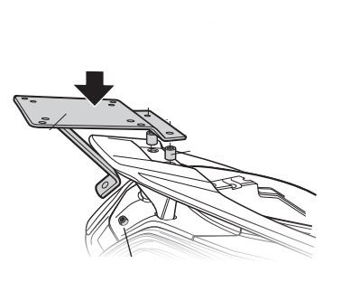 Support Top Case Shad pour Downtown 125, 300 et 350 (15-16)