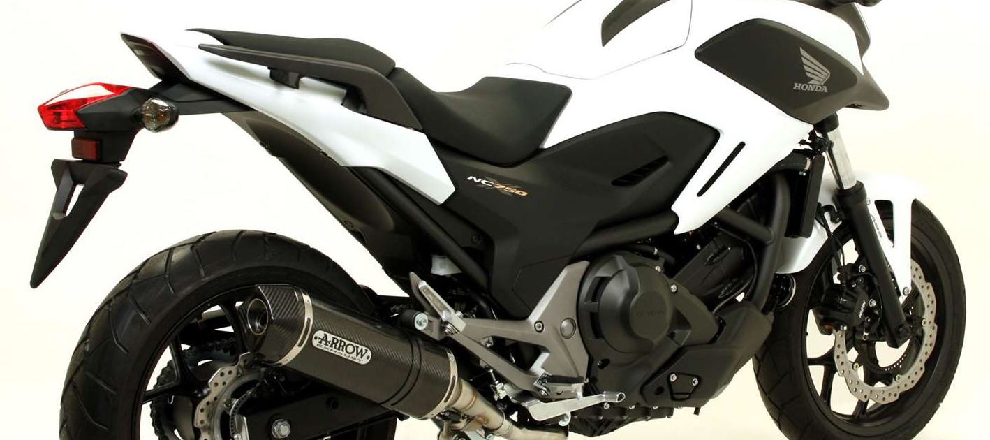 Ligne d'échappement racing ARROW Race-Tech embout Carbone pour NC 700 - 750 & Intégra (12-20)