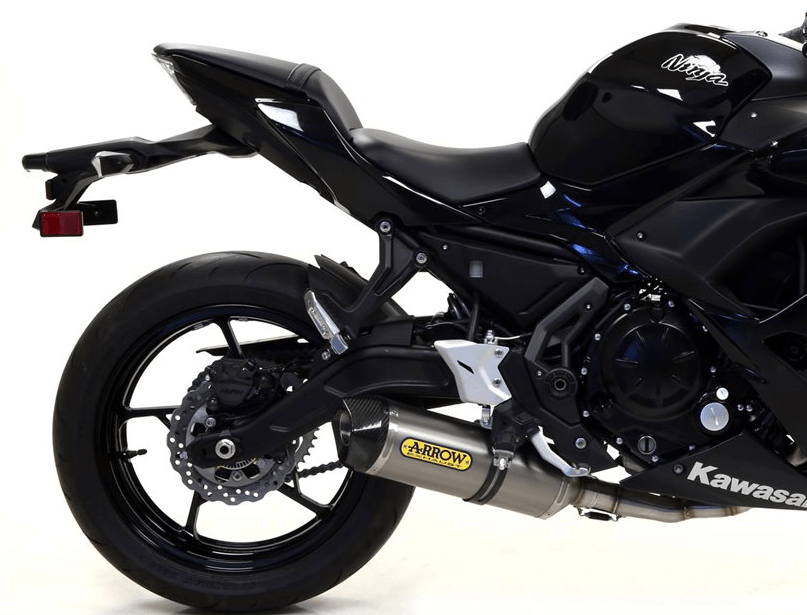 Ligne d'Échappement ARROW Race-Tech pour Z650 (17-20) et Ninja 650 (17-20)