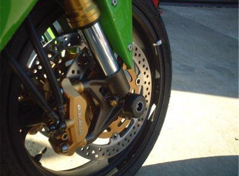 Roulettes de protection de fourche R&G pour ZX6R (03-12) - GTR et ZZR 1400 (06-19) - FP0229BK