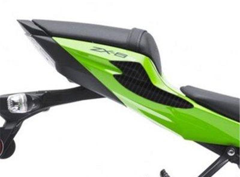 Sliders de coque arrière Carbone R&G pour Kawasaki ZX6R (09-12) - TLS0003C