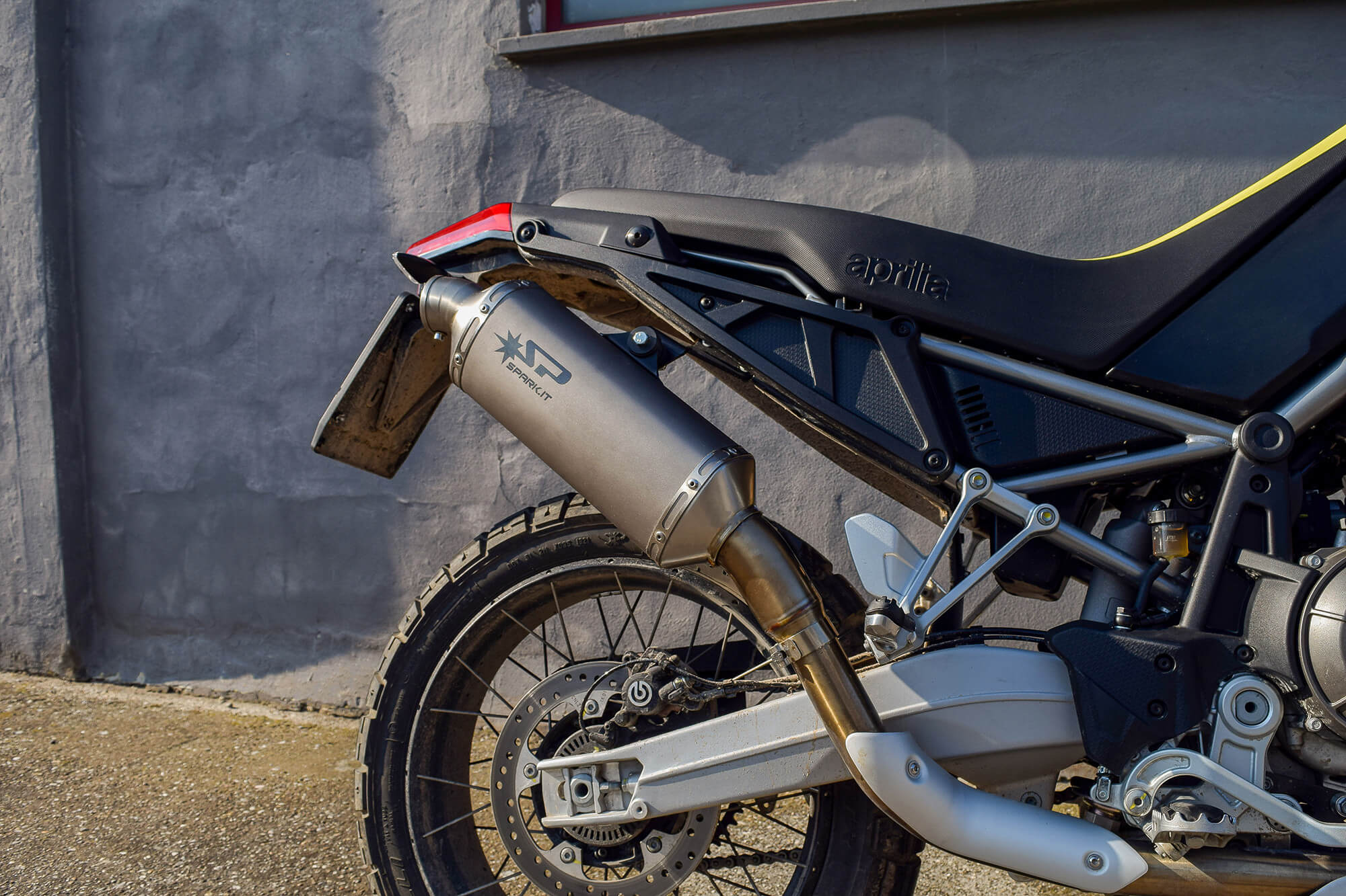 Silencieux Spark Dakar Homologué pour Aprilia Tuareg 660 (22-24)