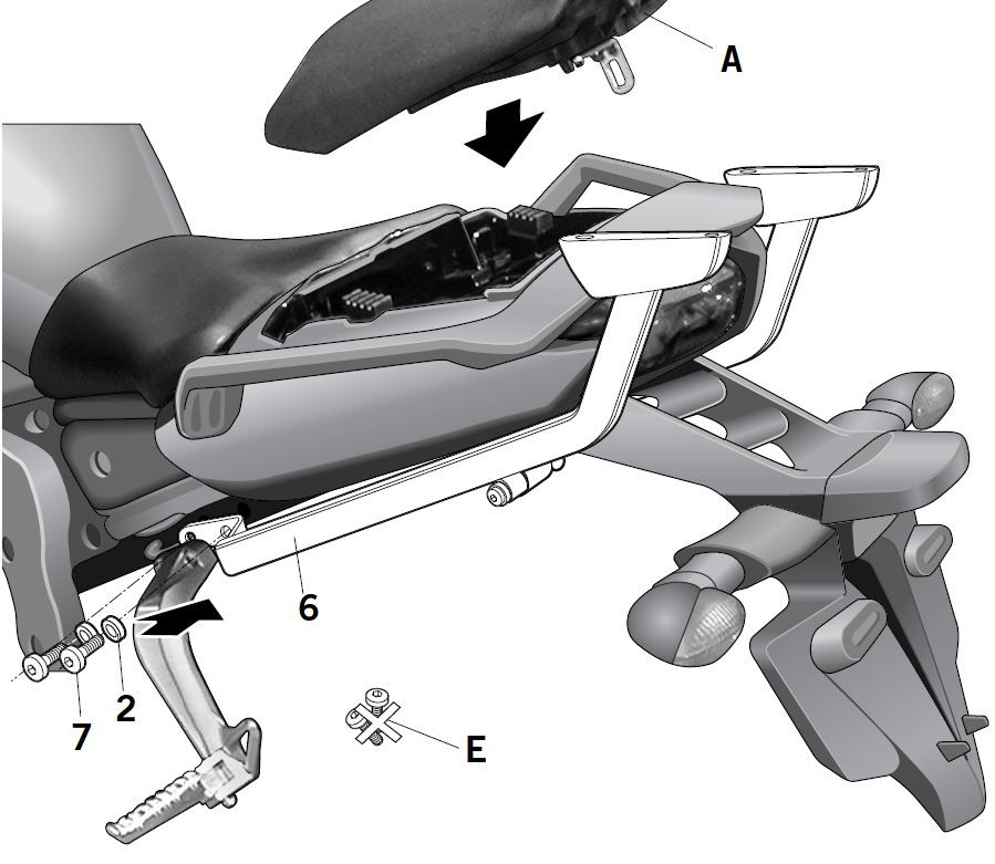 Support Top Case Shad pour FZ8 (10-16)