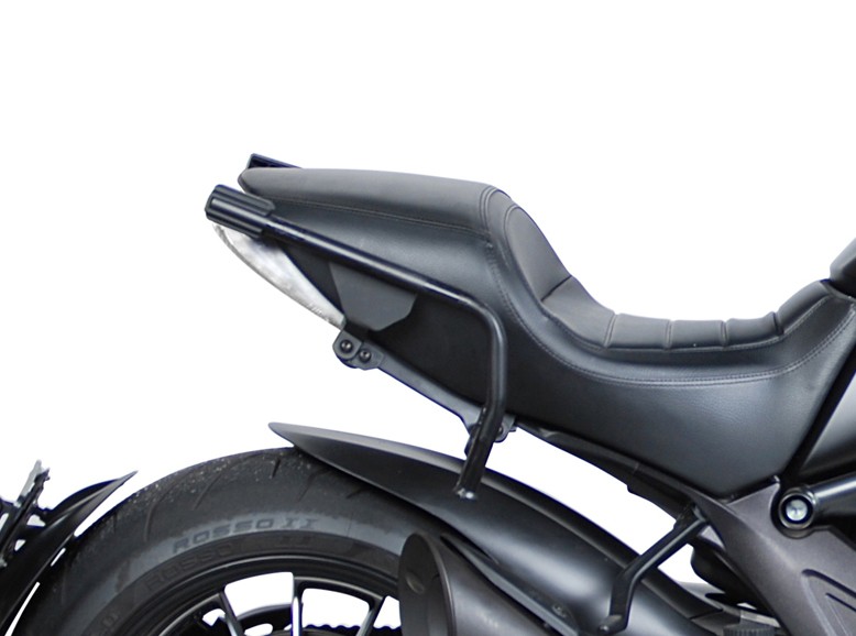 Support de Valise Shad 3P System pour Diavel 1200 (12-18)
