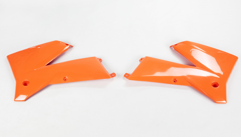 Ouies de Radiateur Orange UFO Moto pour KTM SX125 (05-06) SX200 (05-06) SX250 (05-06) EXC-F250 (2007) - KT03084