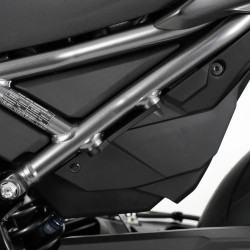 Cache Orifice Support de Repose-Pieds R&G pour GSX-8R (24-25) BLP0135BK