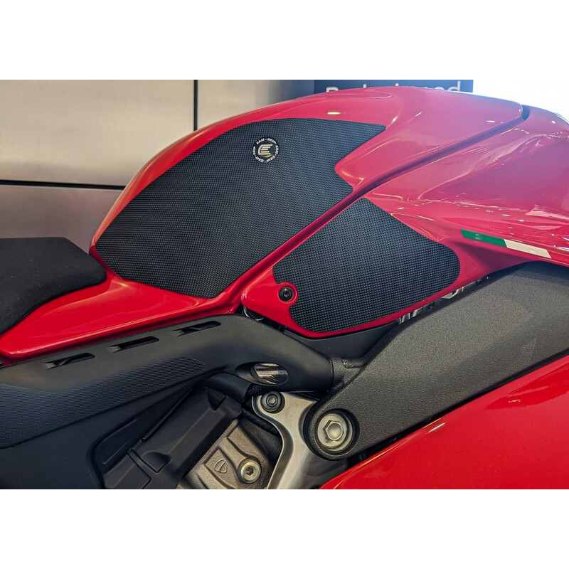 Grip de réservoir R&G Eazi Grip Pro pour Panigale V4 / S / R / SP2 (22-24) PRO234 Grip de réservoir R&G Eazi Grip Pro pour Panigale V4 / S / R / SP2 (22-24) PRO234