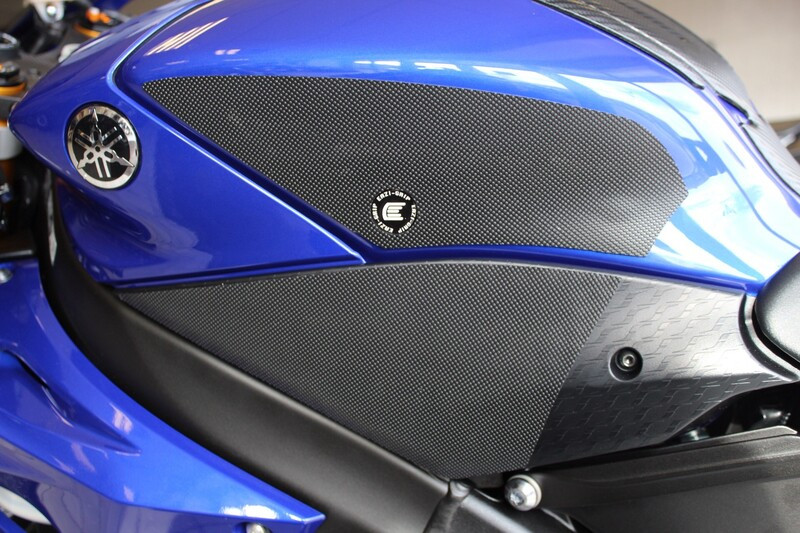 Grip de réservoir R&G Eazi Grip Pro pour YZF-R6 (17-21) PRO928