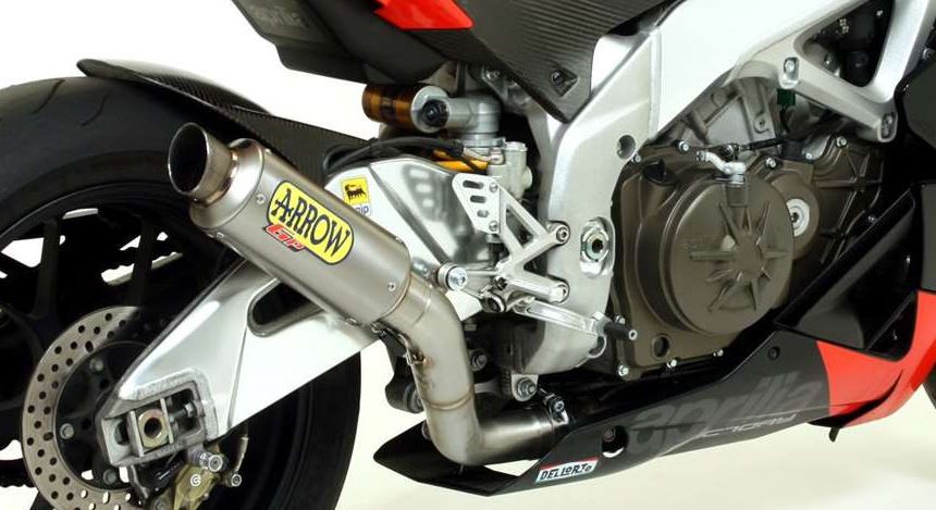 Silencieux ARROW GP2 "Non Homologué" pour RSV4 R (09-16) Tuono V4 1000 (11-16)