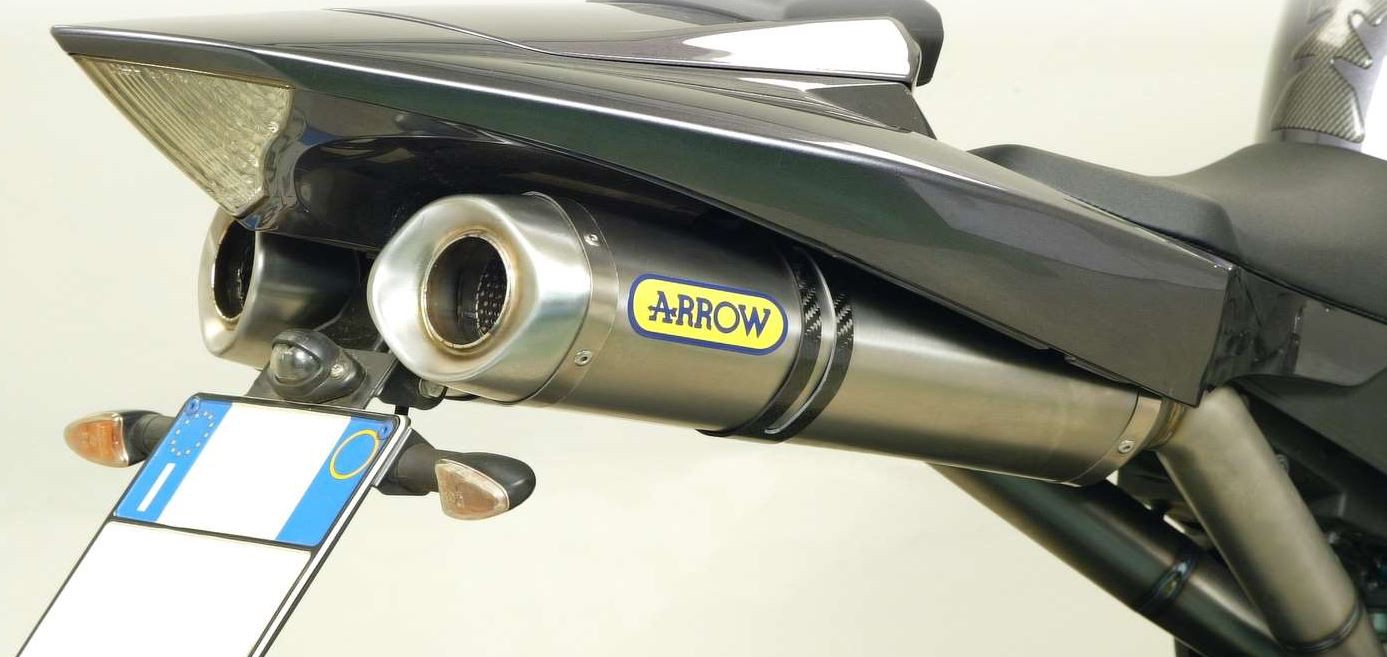 Silencieux ARROW Street Thunder pour YZF R1 (04-06)