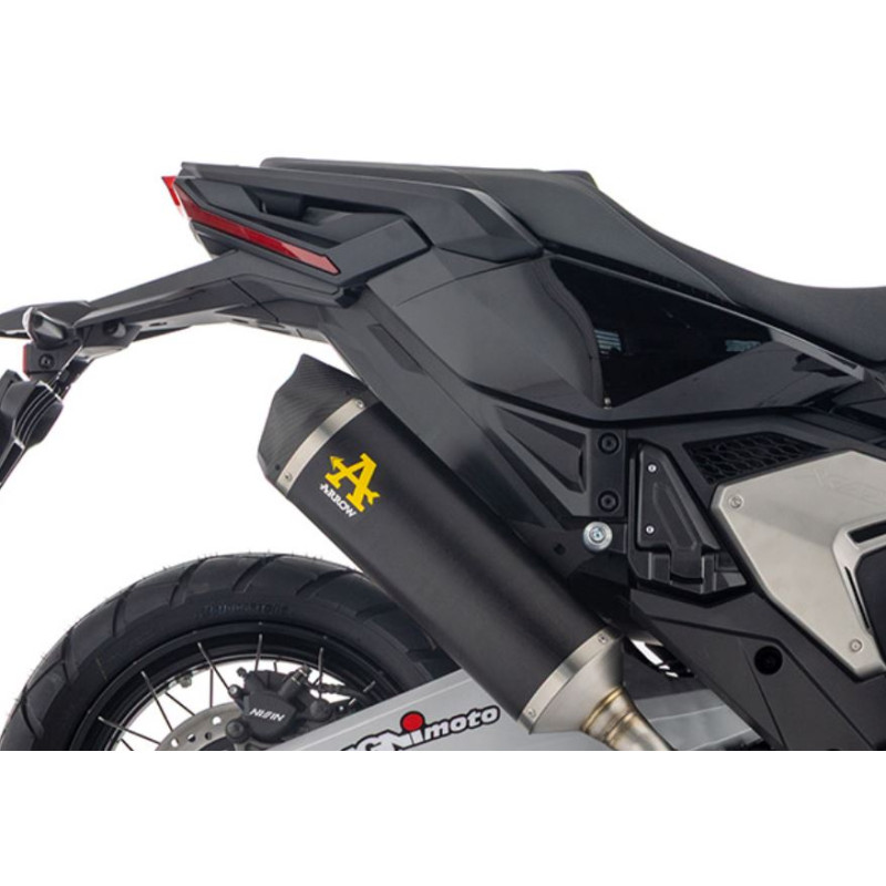 Ligne d'échappement "Non Homologué" ARROW Race-Tech version Longue pour X-ADV 750 (25 et +) Ligne d'échappement "Non Homologué" ARROW Race-Tech version Longue pour X-ADV 750 (25 et +)