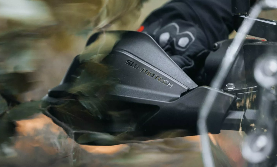 Protèges Mains SW-Motech Adventure pour 650 Versys (07-20) HPR.00.220.10300/B HPR.00.220.10300/B