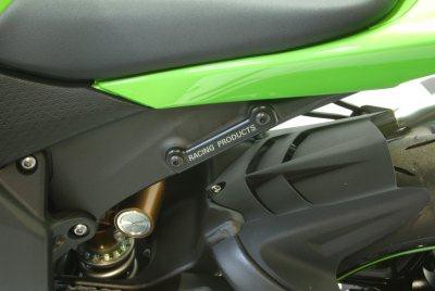 Cache Orifice Support de Repose-Pieds R&G Pour ZX6R (09-12) - BLP0001BK