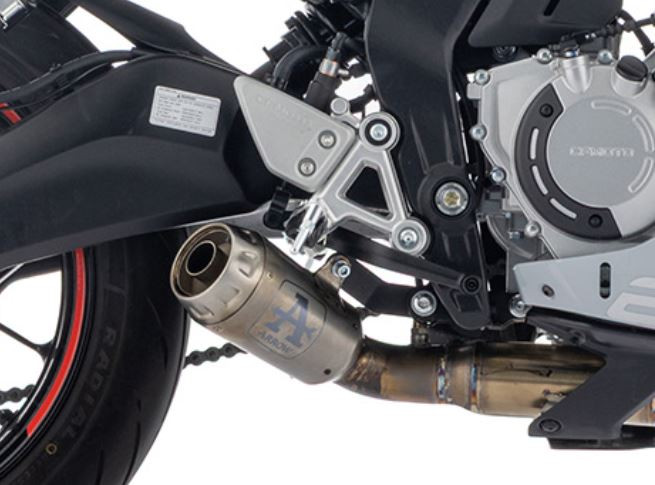 Ligne d'échappement Racing ARROW Pro-Race pour 675 SR-R (25 et +)