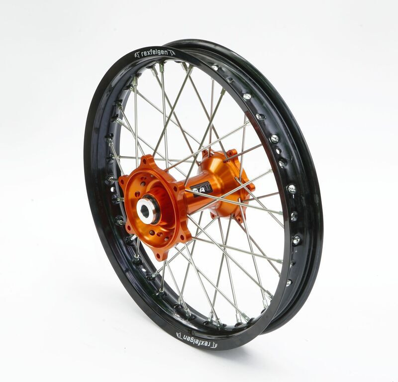 Roue Arrière Complète Moyeu Orange RFX Race MX 18x2,15 pour Husqvarna FE 501 (14-24) - FXWH 50021 55OR