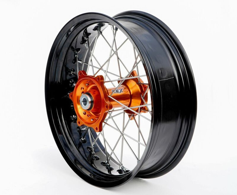 Roue Arrière Complète Moyeu Orange RFX Race SM 17x4,50 pour KTM 450 SX-F (13-22) - FXWH 50032 55OR