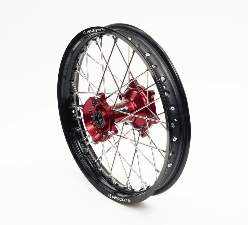 Roue Arrière Complète Moyeu Rouge RFX Race MX 18x2,15 pour Beta RR 350 4T Enduro (13-19) - FXWH 60021 55RD