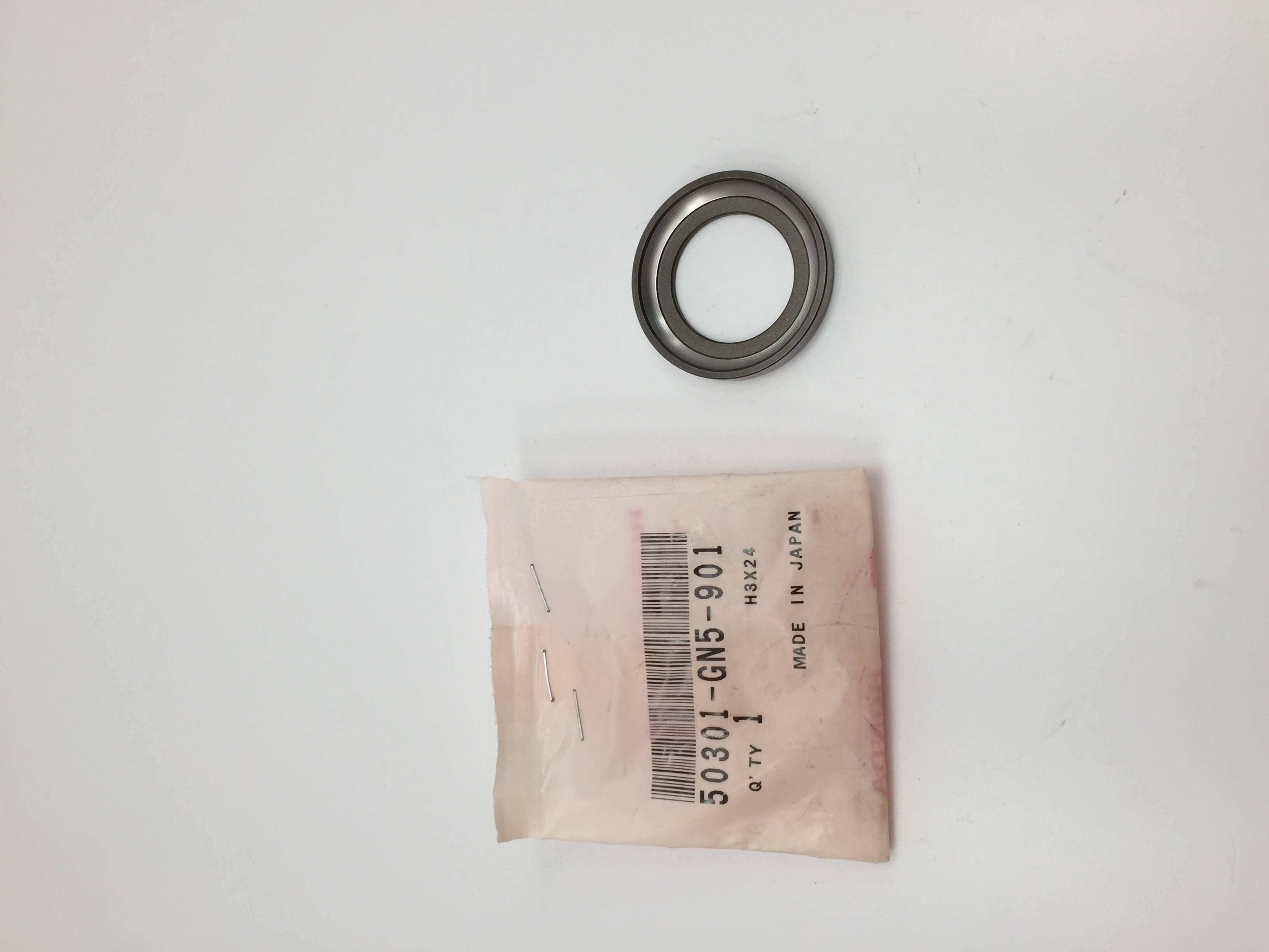 Bague de bille supérieur direction Honda SH125 (13-16) PCX150 (13-16) Innova125 (05-11) Pièce Neuve d'origine