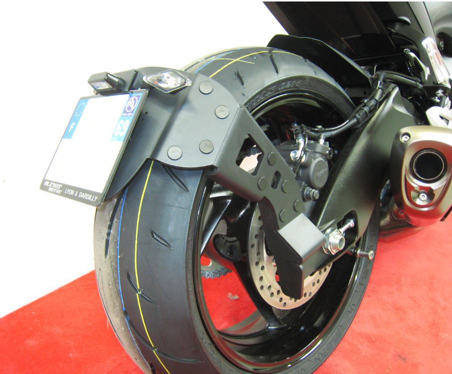 Support de Plaque Moto Déporté Access Design pour GSX-S1000 et F (15-24)
