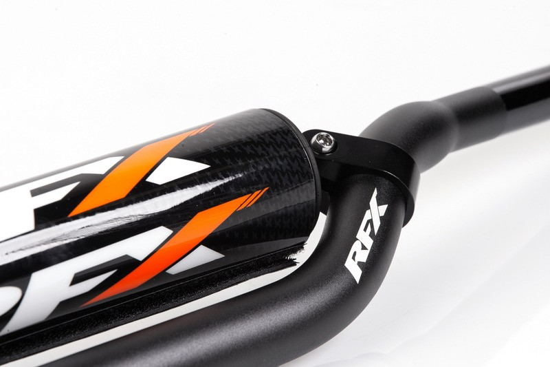 Guidon Alu de 28.6mm avec barre RFX Pro Series F8 Stewart - Largeur 801mm et Hauteur 89mm