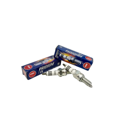 bougies NGK Iridium IX - CR8EIX pour Suzuki SV 650 (99-15) - 4218