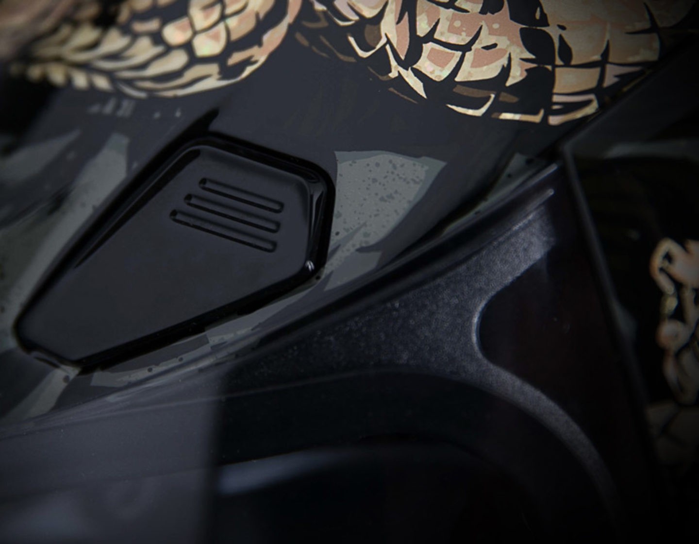 Casque Moto ICON Alliance GT SHAGUAR Noir - Or
