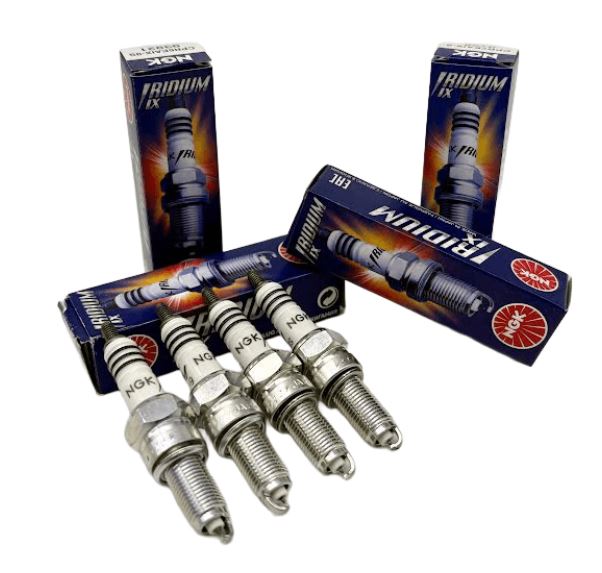 Lot de 4 Bougies NGK Iridium IX CR7EIX pour Aprilia SRV 850 (12-16) - 7385
