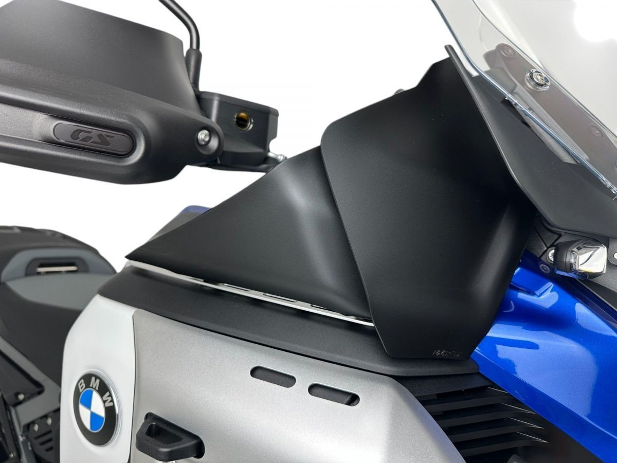 Déflecteurs Latéraux Noir Mat WRS pour BMW R 1300 GS Adventure (24-26) - BM110NO