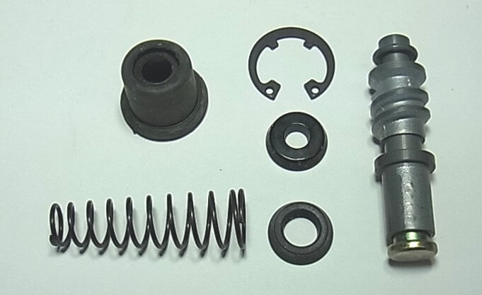 Kit réparation maitre cylindre avant moto pour TDR 125 (1996) - MSB-215